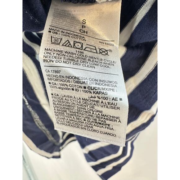 Old Navy Women’s Striped Long Sleeve Tee Blue White Boatneck Top Size S NWT - Picture 4 of 7